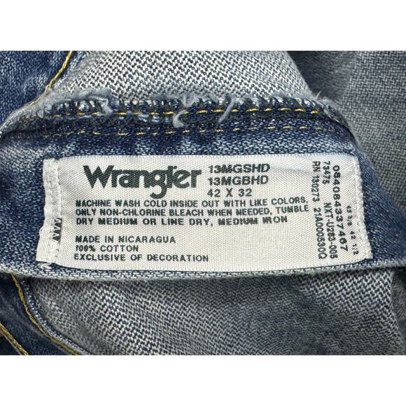 Wrangler George Strait Collection Men's Straight Leg Jeans - Size 42x32 (41x32) - Picture 5 of 5